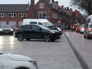 nieuws brabant klundert moerdijk parkeren auto parkeerplaats