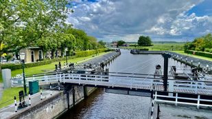 Fietsbrug bij Benedensas (1)