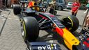 Formule 1-auto van Max Verstappen in Etten-Leur: &#8216;Gaaf om eens te zien&#8217;
