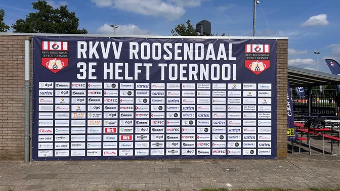 derde helft toernooi roosendaal voetbal rkvv evenement