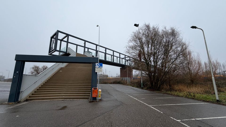 De passerelle in Roosendaal