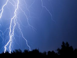 noodweer voorspeld in West-Brabant