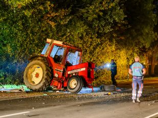 Twee gewonden na botsing tussen tractor en auto op Wernhoutseweg in Wernhout