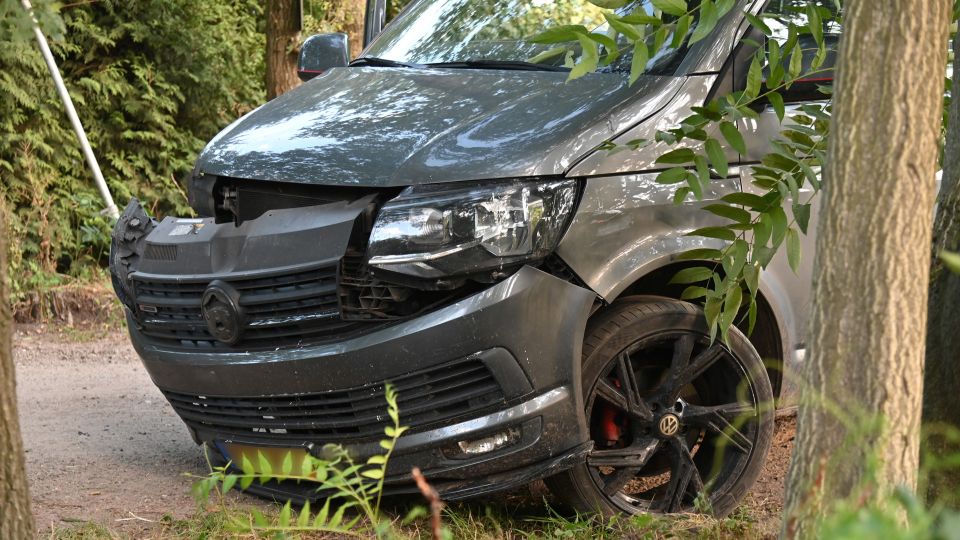 Scooterrijder gewond bij aanrijding op Ettenseweg in Rijsbergen
