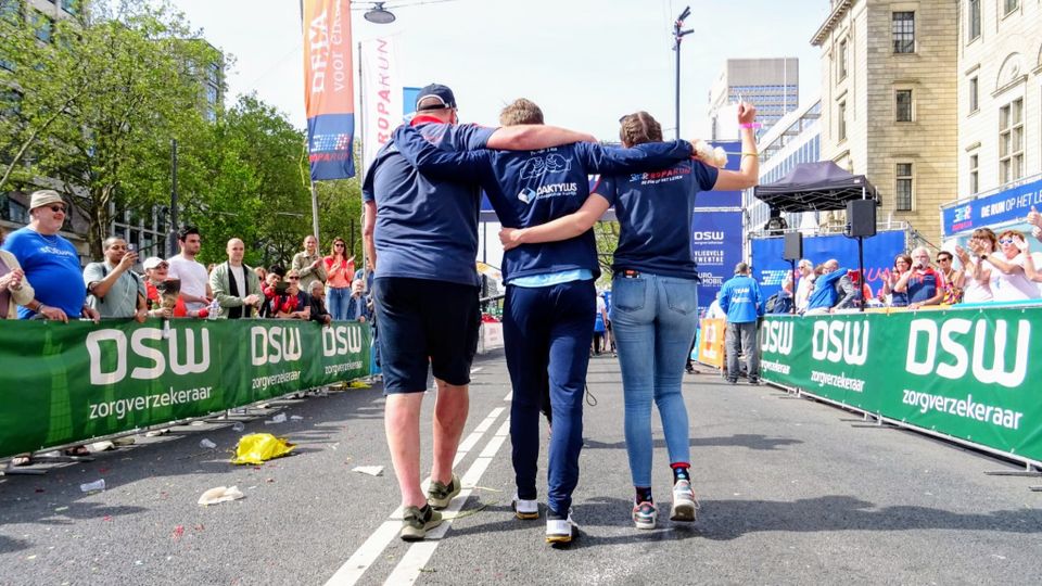 Bloed, zweet en tranen: Jesse (19) uit Hoogerheide loopt voor de vierde keer de Roparun