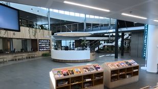 Gemeentehuis Moerdijk