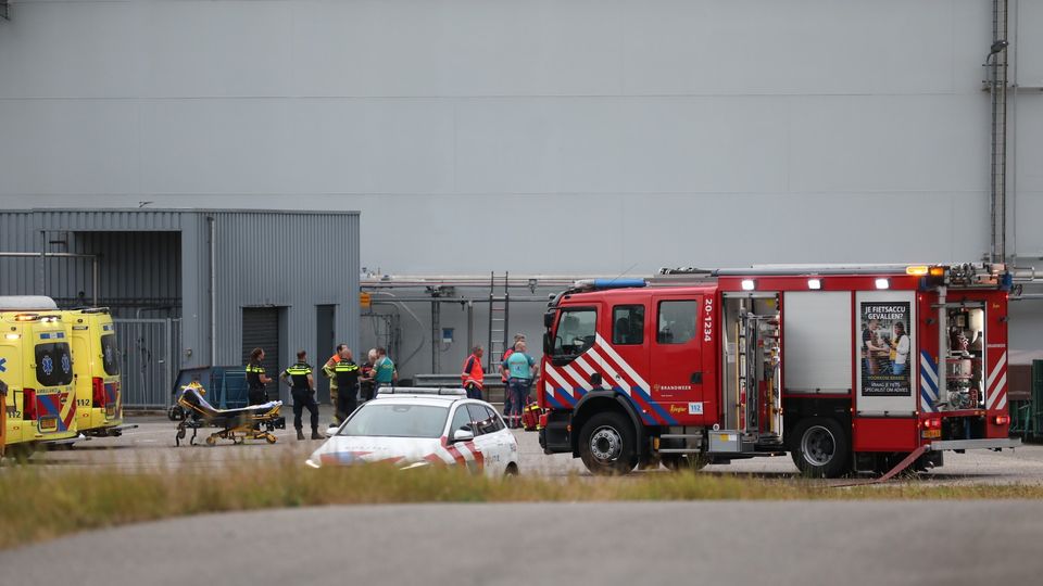 Hulpdiensten massaal bij suikerfabriek, mogelijk incident met gevaarlijke stoffen
