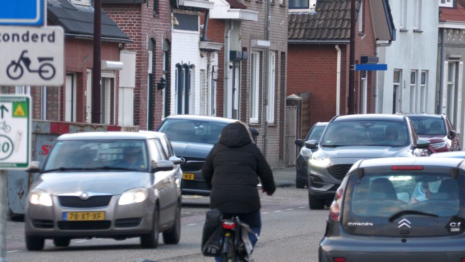 &#8216;Eindelijk, daar is tie dan&#8217;: ook Halderbergse raad akkoord met herinrichting Molenstraat