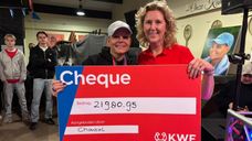 Chantal haalt geld op voor KWF.