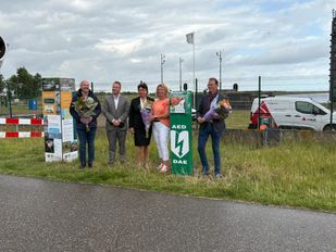 Realisatie AED-paal Oesterdam