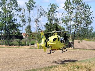Motorrijder en kind gewond na ernstig ongeval met zijspan in Tholen