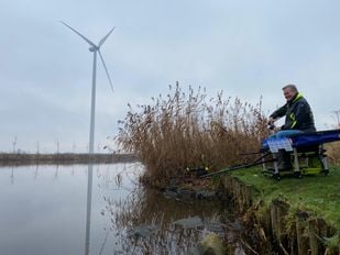 Marco Gabriëls aan de waterkant