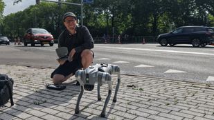 Michel de Brouwer (47) maakt vanuit zijn drone een foto