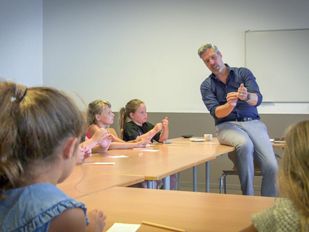 goochelen burgemeester moerdijk zevenbergen