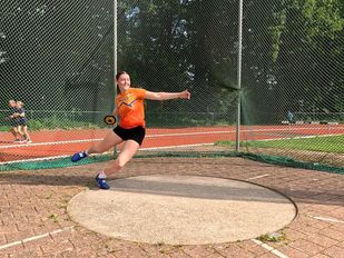 Fenne Bijlhouwer discuswerpen Hoogerheide