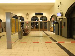 Station Roosendaal ontruimd vanwege verdacht pakket