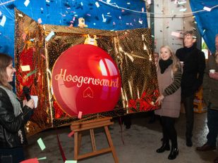 Het nieuwe verpleeghuis in de Raadhuisstraat heeft de naam Hoogerwaard gekregen. | Foto: Jan Krijtenburg