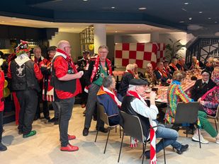 &#8216;Goud&#8217;aontjes&#8217; geëerd tijdens Tullepetaonse reunie: &#8216;Herinneringen ophalen&#8217;