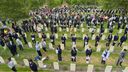 1000 Canadezen studenten op War Cemetery Bergen op Zoom