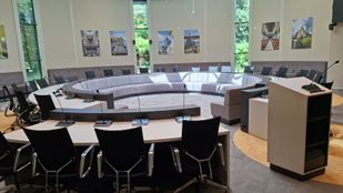 raadszaal Halderberge