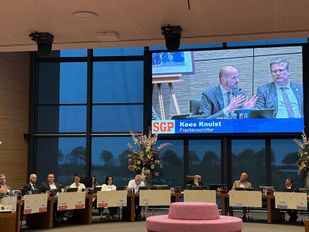 Bestaande SGP-coalitie gaat door, maar niet zonder slag of stoot