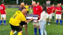 Bekende YouTubers en voetbalvereniging Roosendaal halen 20.000 euro op voor goede doel