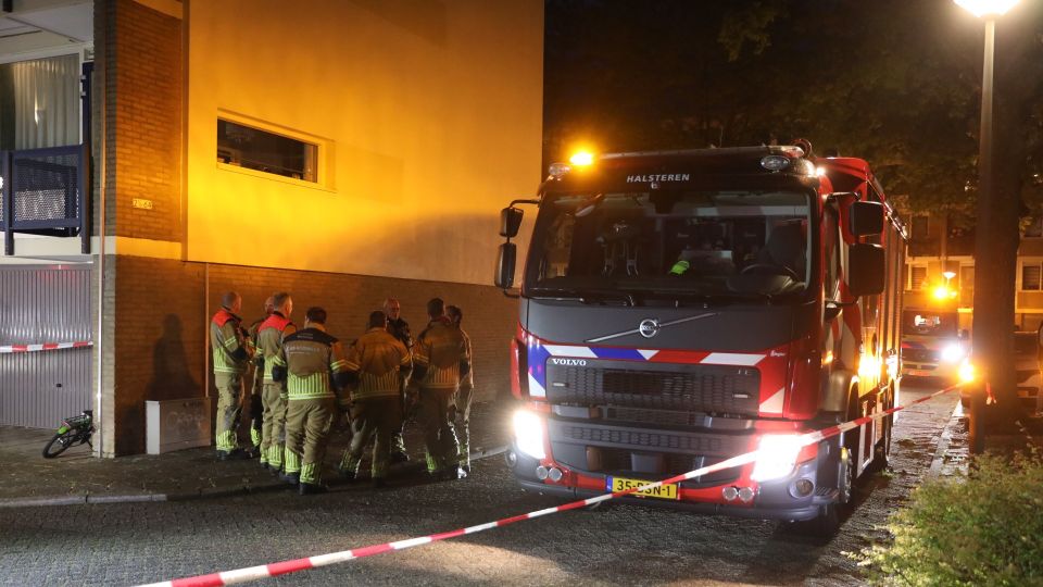 Bewoner gewond na brand in appartement aan de Mahlerstraat