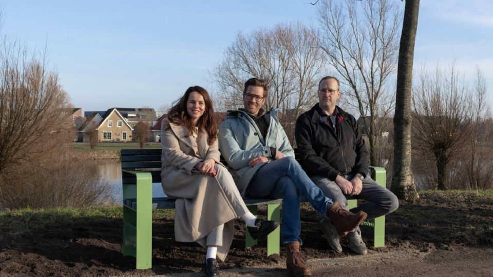 tuinmeubelen bankje Halderberge recycle
