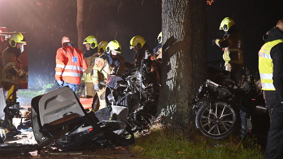 Heftige crash in Klein-Zundert: man en vrouw zwaargewond
