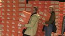 Maar liefst 30.000 donuts en wafels voor zorg- en onderwijsinstellingen