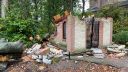 Kapelleke in Lepelstraat verwoest door omgewaaide boom, het hele dorp komt in actie