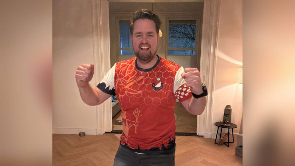 Het carnavalsshirt van RKVV Roosendaal