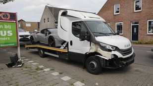 112 nieuws brabant roosendaal trein spoor auto ongeluk botsing
