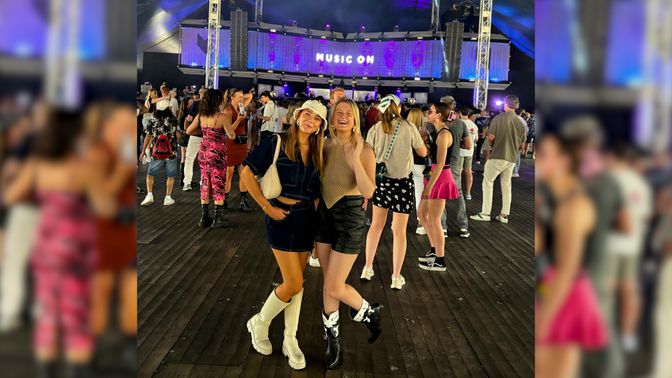 Fleur uit Roosendaal op een festival