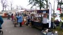 Gezelligheid en zelfgemaakte kunstwerken op kerstmarkt S&#038;L Zorg