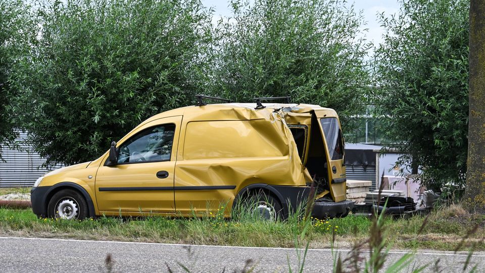 ongeluk Hazeldonkse Zandweg Zevenbergen 112 nieuws brabant ambulance politie