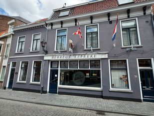 PVV wil spoedraads&shy;vergadering over café Anja&#8217;s Oosterwaal en Krabbenfoor