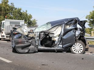 Ernstig ongeval op A58 bij Roosendaal: zwaargewonde en snelweg afgesloten
