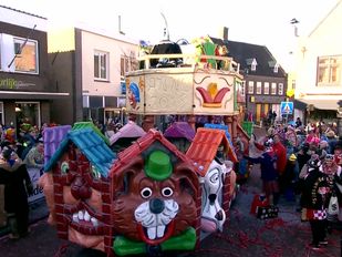 Optocht Oud Gastel Vasteloavedzottelaand