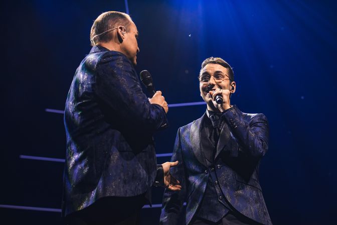 Frans Bauer samen met zijn zoon Christiaan. Foto Archief Christiaan Bauer.