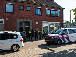 Man in zijn arm gestoken bij steekpartij