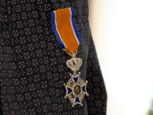 Koninklijke onderscheiding (lintje) 2