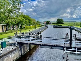 Fietsbrug bij Benedensas (1)