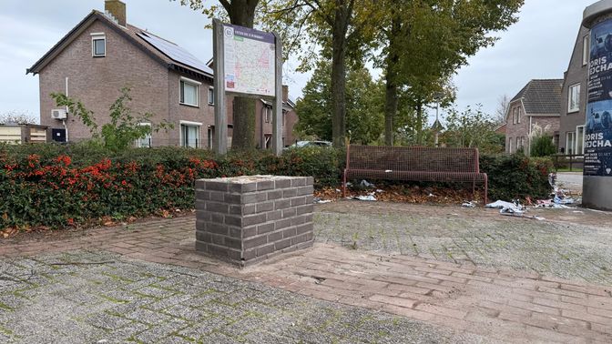 De Moermakkers zijn meegenomen door de Kunstwacht voor restauratie.