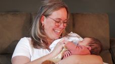 Eerste weken met baby: kinderartsen gidsen ouders door wirwar aan adviezen