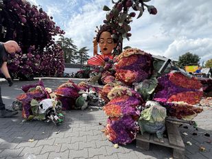 Terwijl de creaties van het Corso worden gesloopt, maakt Zundert zich klaar voor extra feestdag