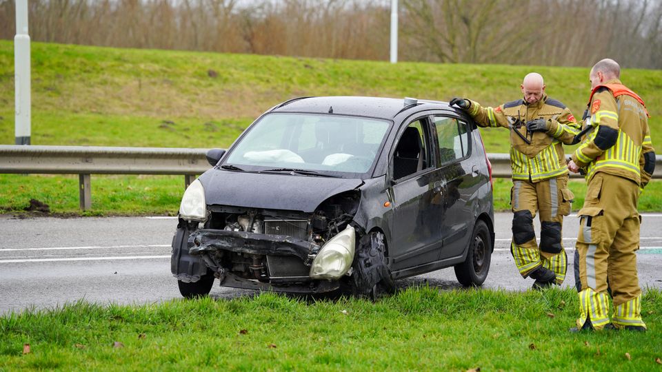 Ongeval auto Moerdijk Zuidelijke Randweg