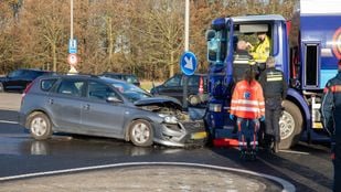 tankwagen auto botsen n268 oud gastel