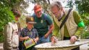 Op zoek naar kriebelbeestjes: insectensafari in grenspark groot succes