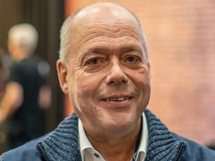 Dirigent Pierre van Broekhoven neemt na veertien jaar afscheid | Foto: Vincent Krijtenburg